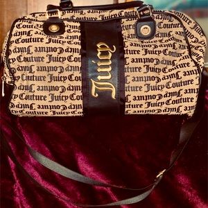Beautiful oversized Juicy Couture Handbag/Duffle.